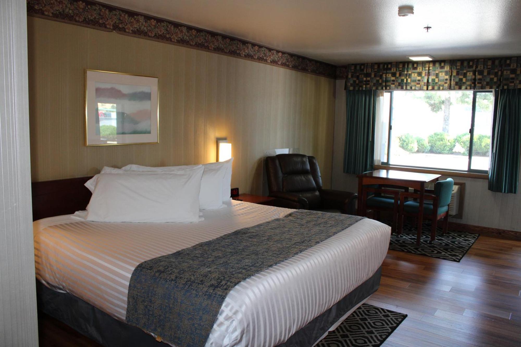 Americas Best Value Inn - Phoenix / Ashland Ngoại thất bức ảnh
